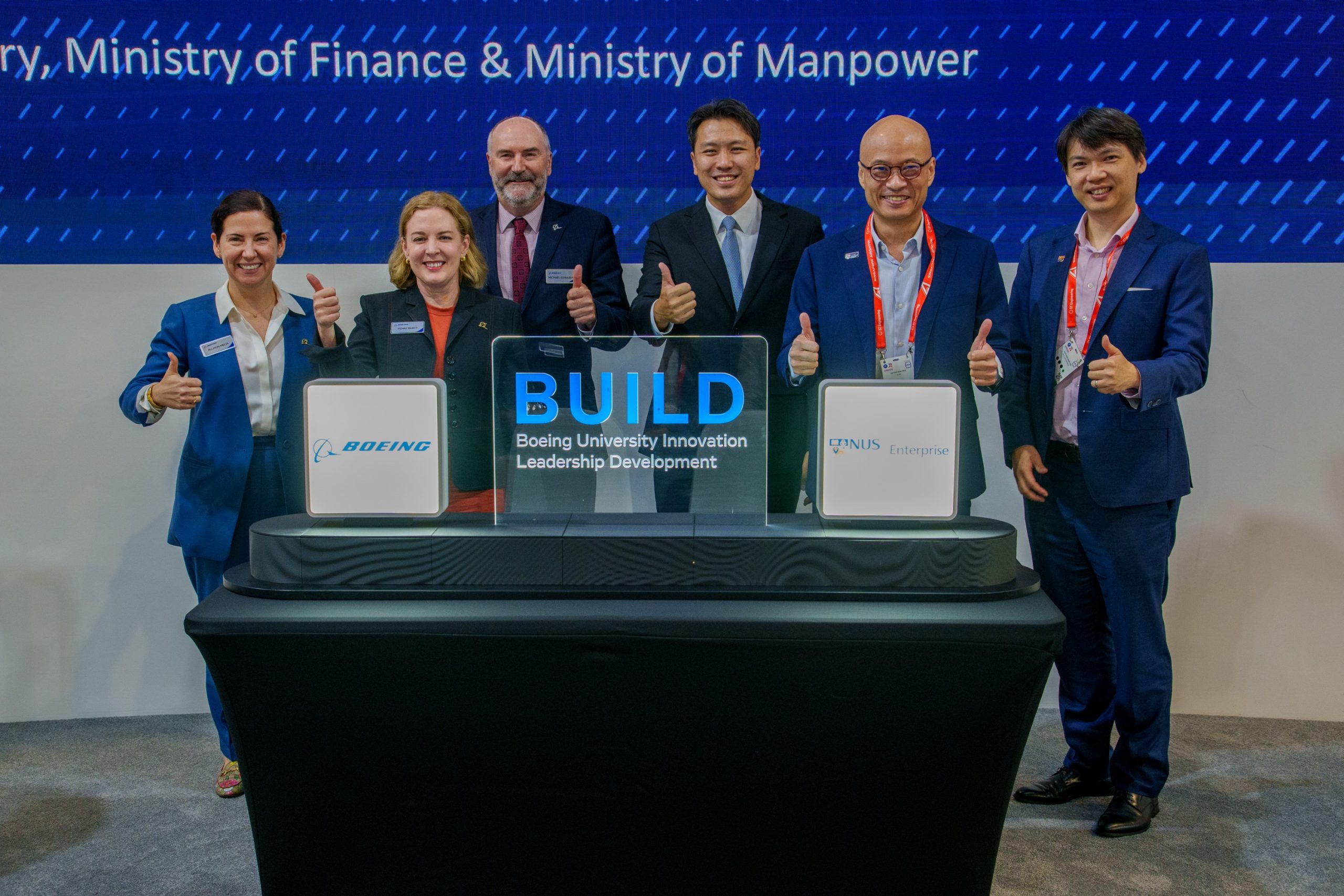(From left to right) Allison Melia, Vice President of Sustainability; Penny Burtt, President, Boeing Southeast Asia; Michael Edwards, Vice President, Boeing Technology Innovation; Shawn Huang, Senior Parliamentary Secretary, Ministry of Finance & Ministry of Manpower; Dr Tan Sian Wee, SVP NUS Innovation and Enterprise; Prof Benjamin Tee, Vice President (Ecosystem Building), NUS; at the launch event.